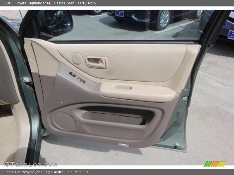 Oasis Green Pearl / Ivory 2005 Toyota Highlander I4