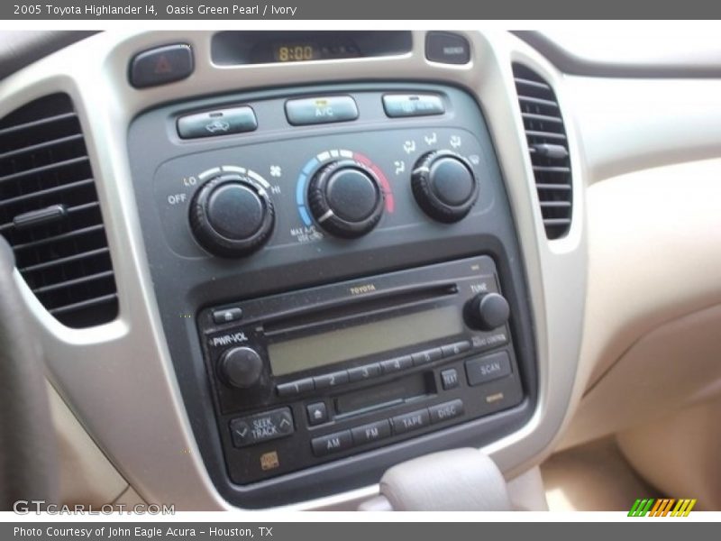 Oasis Green Pearl / Ivory 2005 Toyota Highlander I4