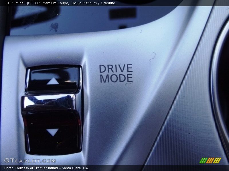 Controls of 2017 Q60 3.0t Premium Coupe