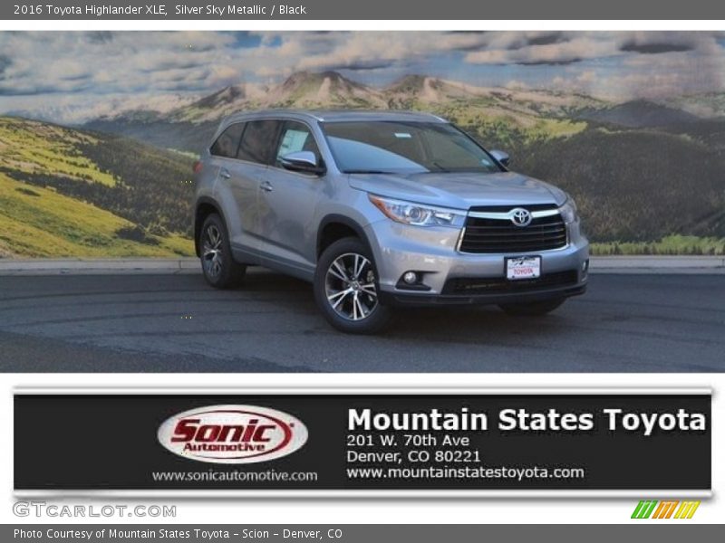 Silver Sky Metallic / Black 2016 Toyota Highlander XLE