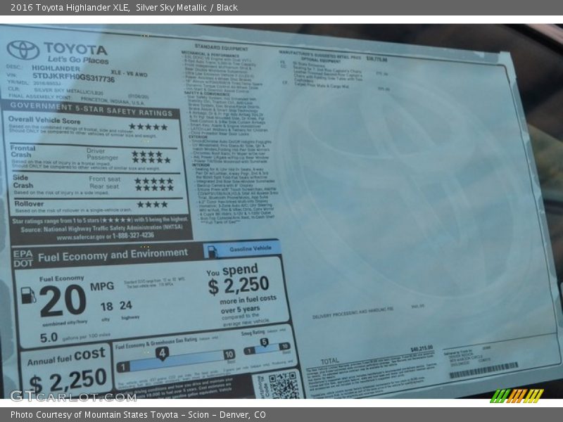 Silver Sky Metallic / Black 2016 Toyota Highlander XLE