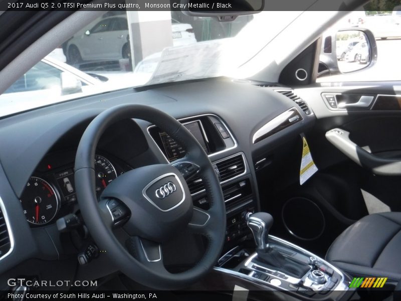 Monsoon Gray Metallic / Black 2017 Audi Q5 2.0 TFSI Premium Plus quattro