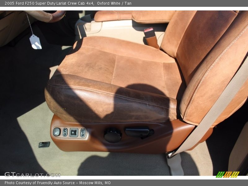 Oxford White / Tan 2005 Ford F250 Super Duty Lariat Crew Cab 4x4