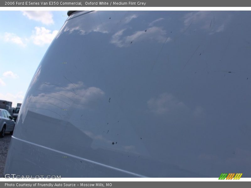 Oxford White / Medium Flint Grey 2006 Ford E Series Van E350 Commercial