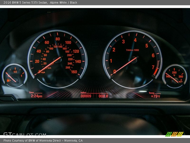 Alpine White / Black 2016 BMW 5 Series 535i Sedan