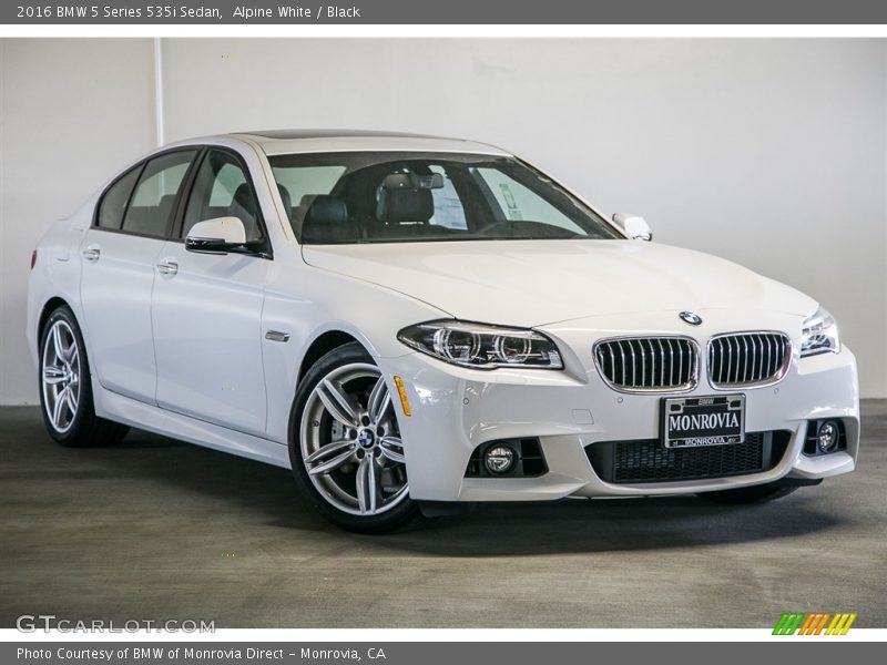 Alpine White / Black 2016 BMW 5 Series 535i Sedan