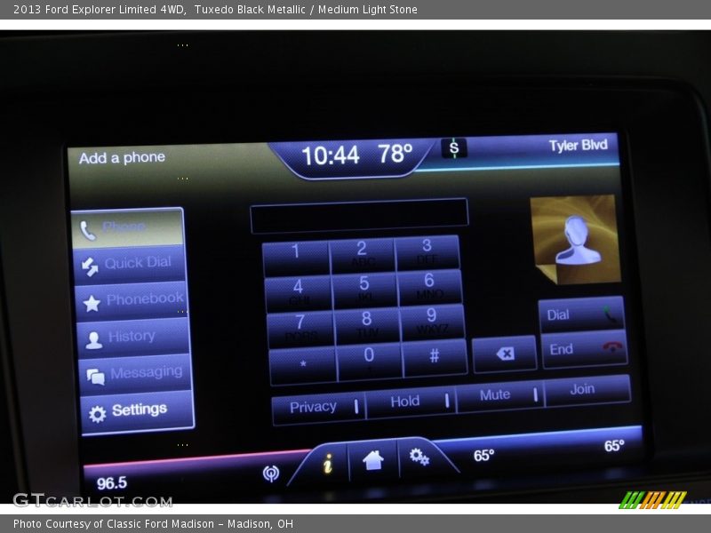 Tuxedo Black Metallic / Medium Light Stone 2013 Ford Explorer Limited 4WD