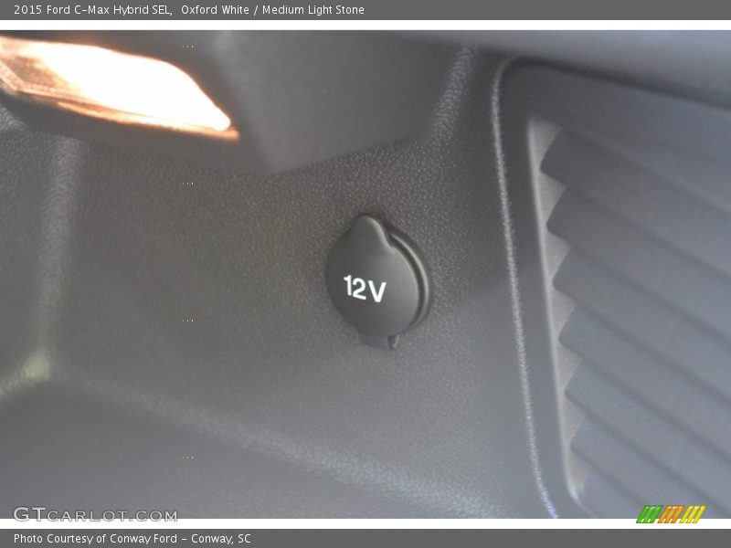 Oxford White / Medium Light Stone 2015 Ford C-Max Hybrid SEL