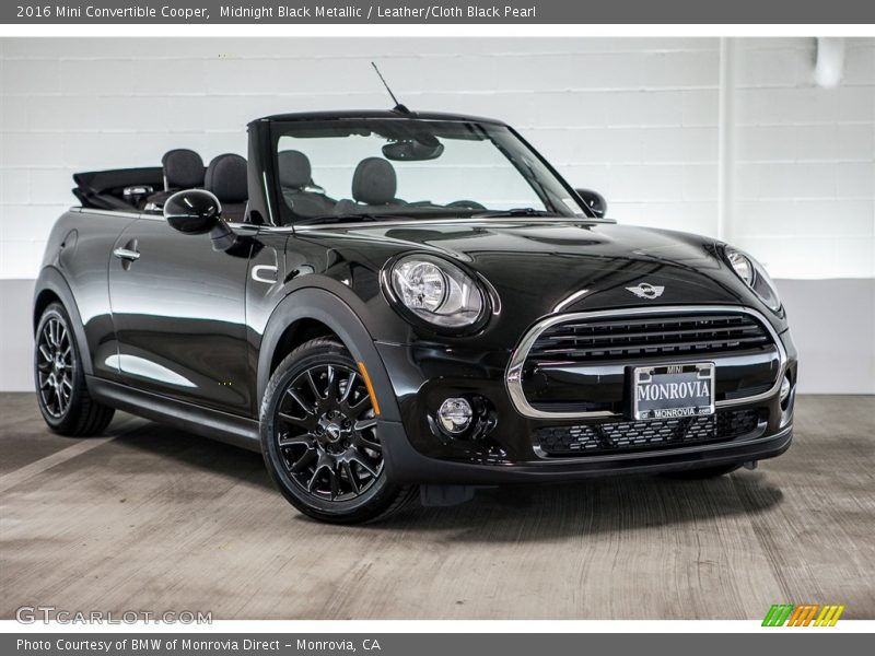 Front 3/4 View of 2016 Convertible Cooper