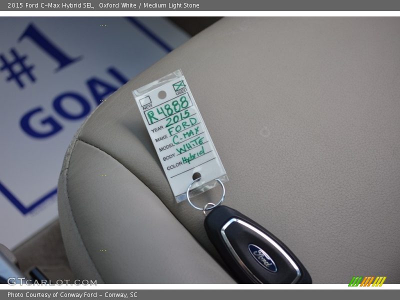 Oxford White / Medium Light Stone 2015 Ford C-Max Hybrid SEL