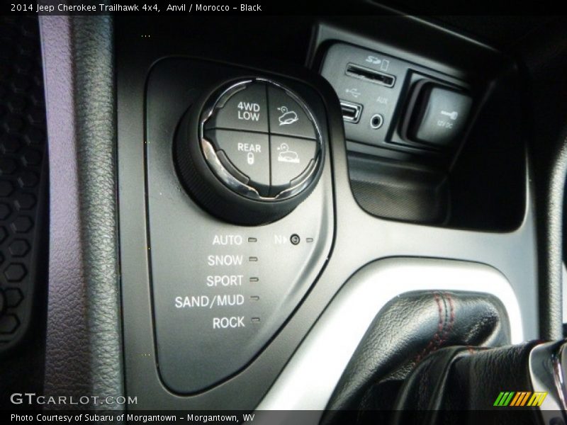 Anvil / Morocco - Black 2014 Jeep Cherokee Trailhawk 4x4