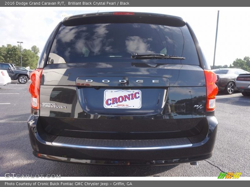 Brilliant Black Crystal Pearl / Black 2016 Dodge Grand Caravan R/T