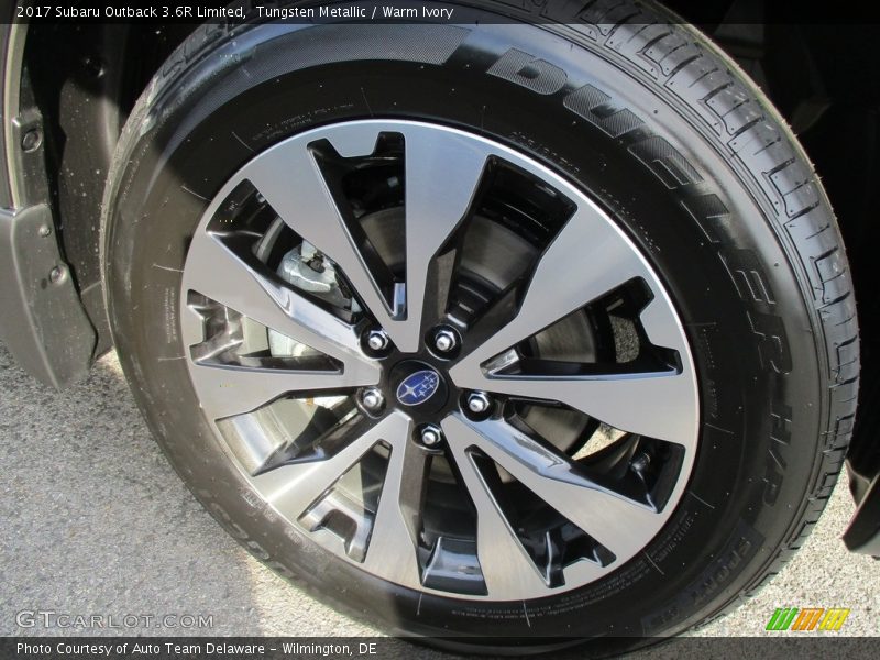 Tungsten Metallic / Warm Ivory 2017 Subaru Outback 3.6R Limited
