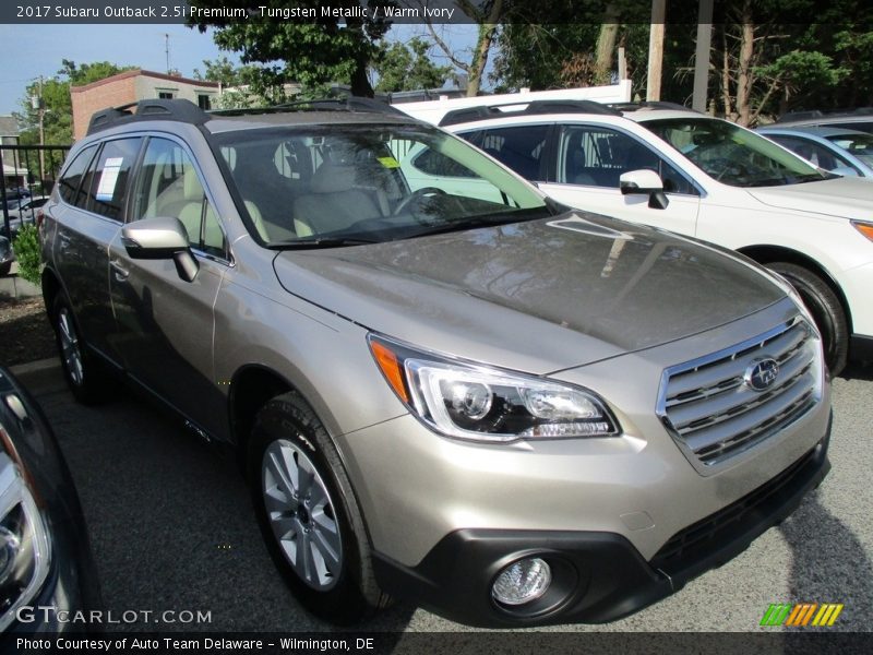 Tungsten Metallic / Warm Ivory 2017 Subaru Outback 2.5i Premium