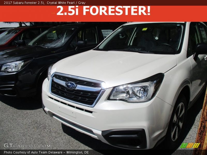 Crystal White Pearl / Gray 2017 Subaru Forester 2.5i