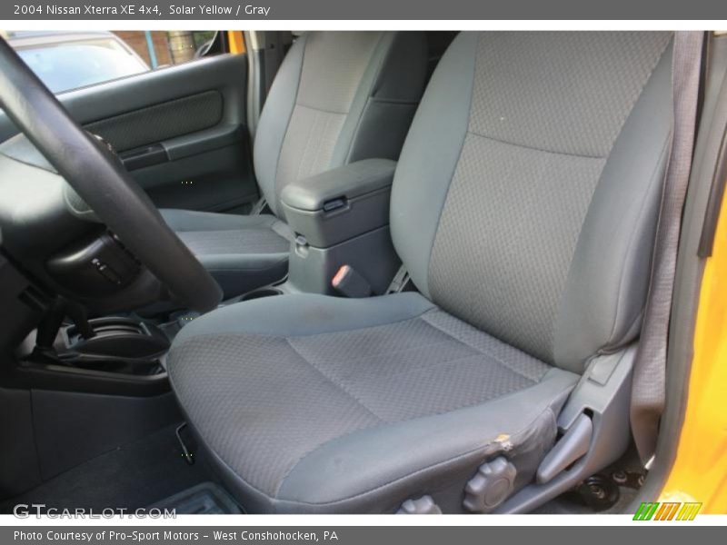 Solar Yellow / Gray 2004 Nissan Xterra XE 4x4