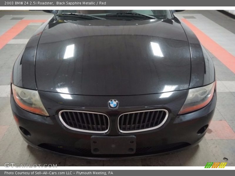 Black Sapphire Metallic / Red 2003 BMW Z4 2.5i Roadster