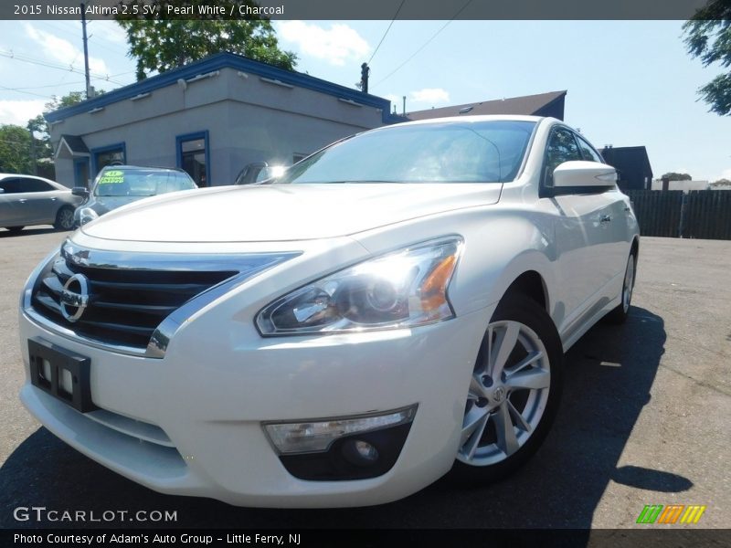 Pearl White / Charcoal 2015 Nissan Altima 2.5 SV