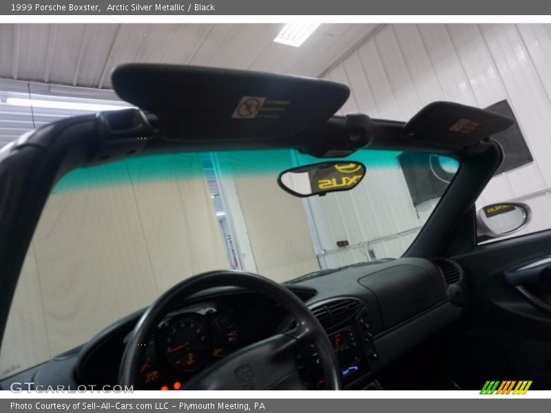 Arctic Silver Metallic / Black 1999 Porsche Boxster