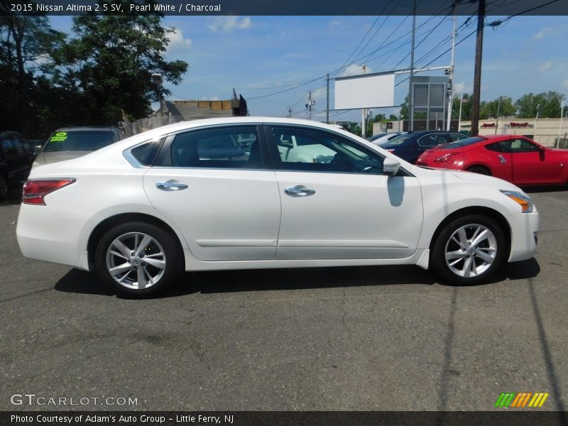 Pearl White / Charcoal 2015 Nissan Altima 2.5 SV