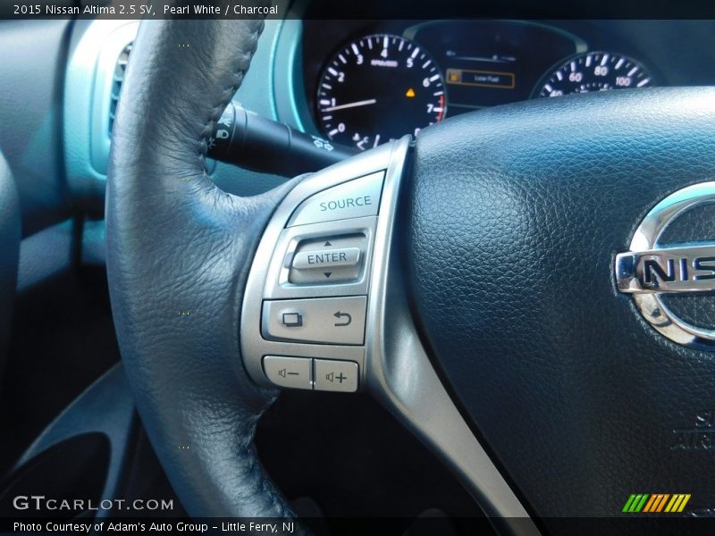 Pearl White / Charcoal 2015 Nissan Altima 2.5 SV
