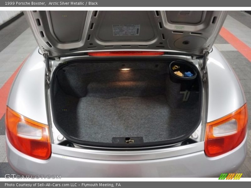 Arctic Silver Metallic / Black 1999 Porsche Boxster