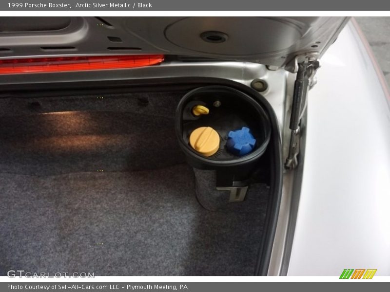 Arctic Silver Metallic / Black 1999 Porsche Boxster
