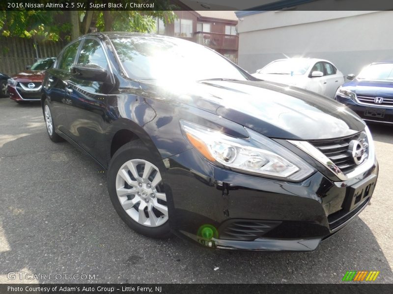 Super Black / Charcoal 2016 Nissan Altima 2.5 SV