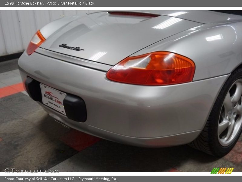 Arctic Silver Metallic / Black 1999 Porsche Boxster