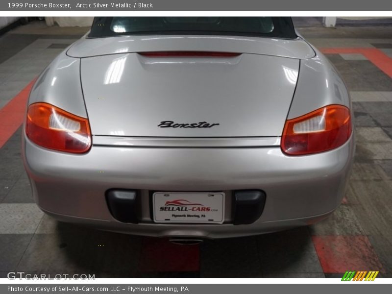 Arctic Silver Metallic / Black 1999 Porsche Boxster