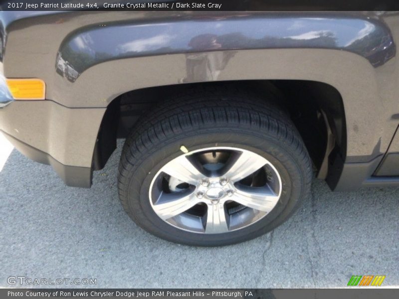 Granite Crystal Metallic / Dark Slate Gray 2017 Jeep Patriot Latitude 4x4