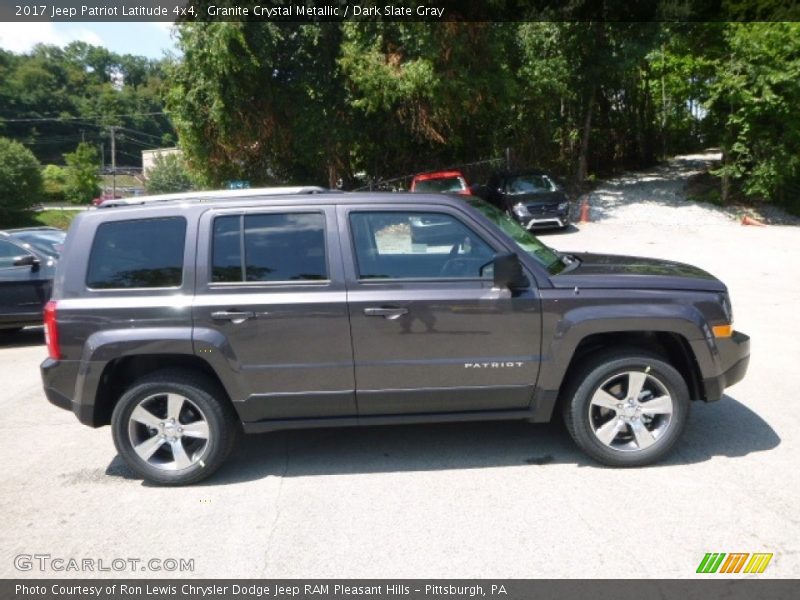  2017 Patriot Latitude 4x4 Granite Crystal Metallic