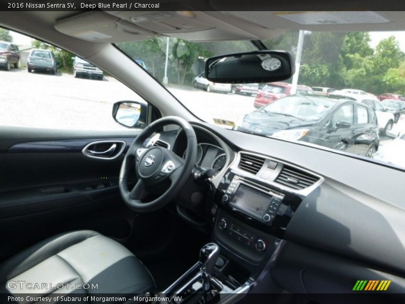 Deep Blue Pearl / Charcoal 2016 Nissan Sentra SV