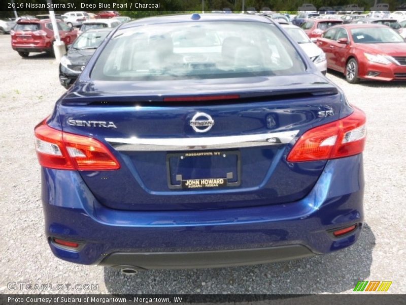 Deep Blue Pearl / Charcoal 2016 Nissan Sentra SV