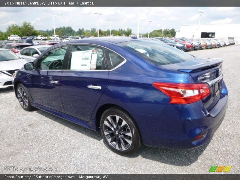 Deep Blue Pearl / Charcoal 2016 Nissan Sentra SV