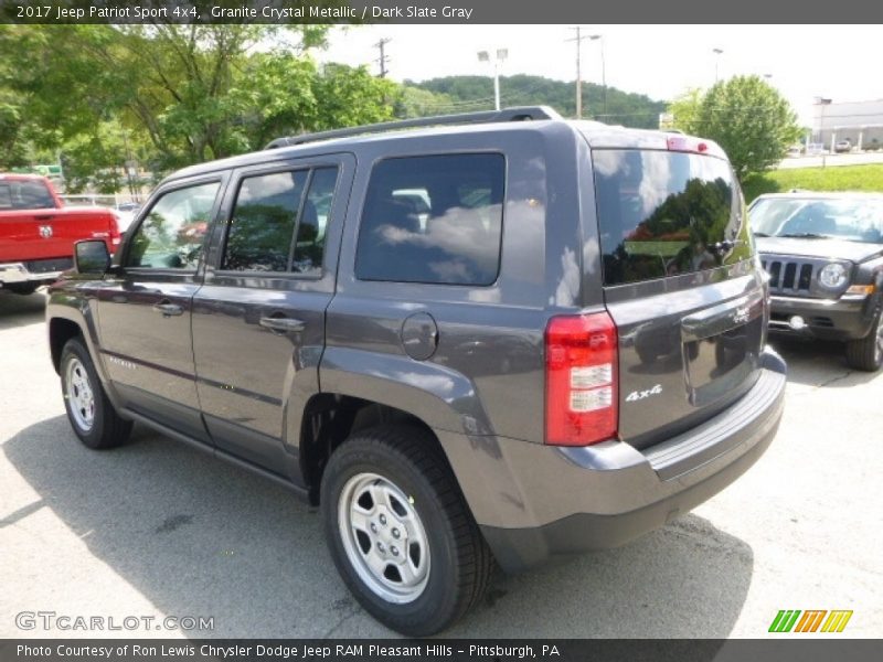 Granite Crystal Metallic / Dark Slate Gray 2017 Jeep Patriot Sport 4x4