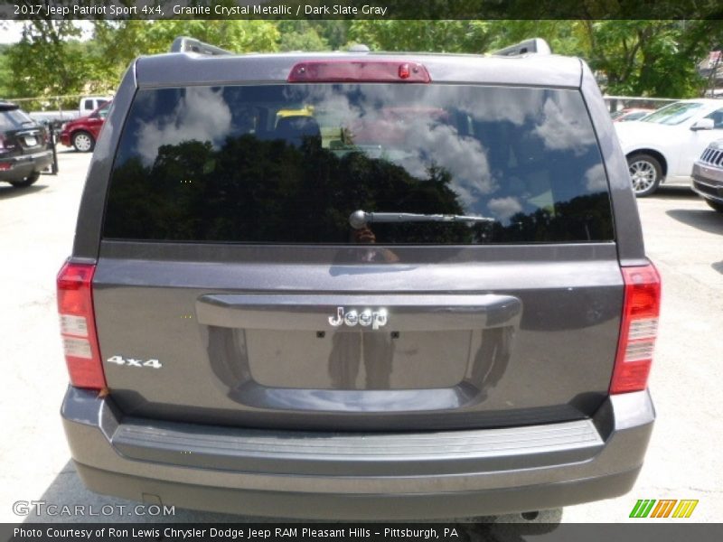 Granite Crystal Metallic / Dark Slate Gray 2017 Jeep Patriot Sport 4x4