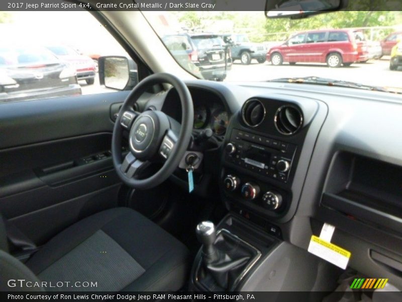 Granite Crystal Metallic / Dark Slate Gray 2017 Jeep Patriot Sport 4x4