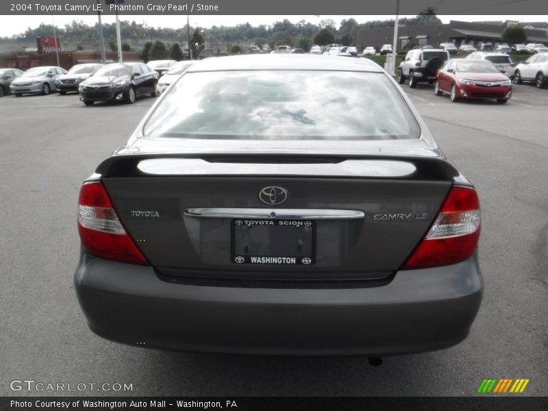 Phantom Gray Pearl / Stone 2004 Toyota Camry LE