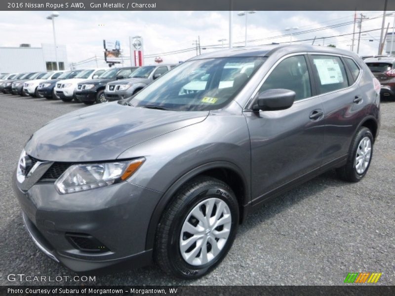 Gun Metallic / Charcoal 2016 Nissan Rogue S AWD