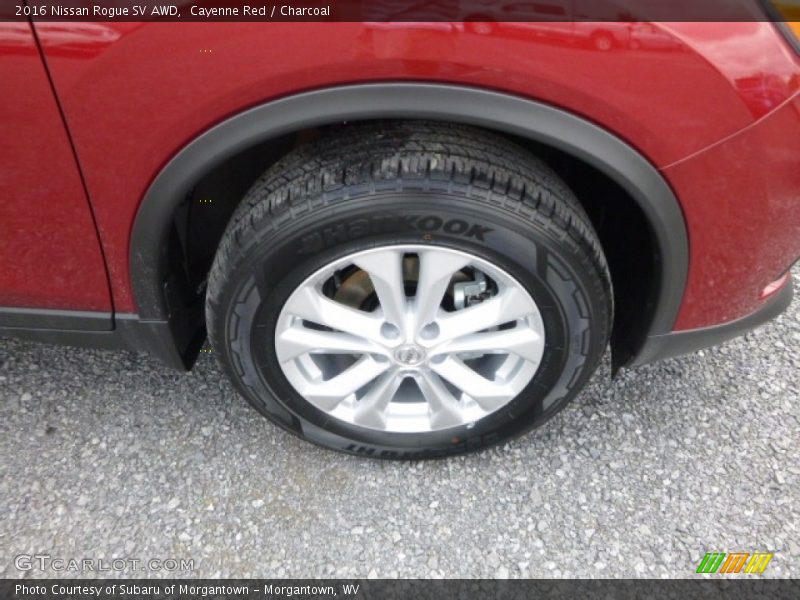 Cayenne Red / Charcoal 2016 Nissan Rogue SV AWD