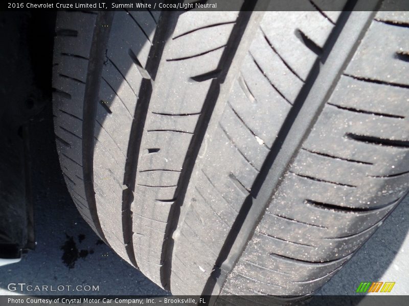 Summit White / Cocoa/Light Neutral 2016 Chevrolet Cruze Limited LT