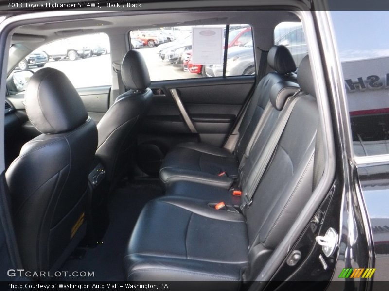Black / Black 2013 Toyota Highlander SE 4WD