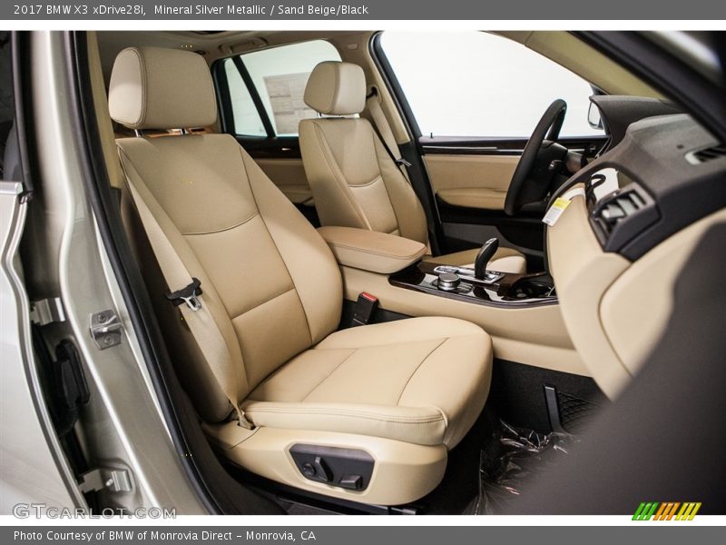 Mineral Silver Metallic / Sand Beige/Black 2017 BMW X3 xDrive28i