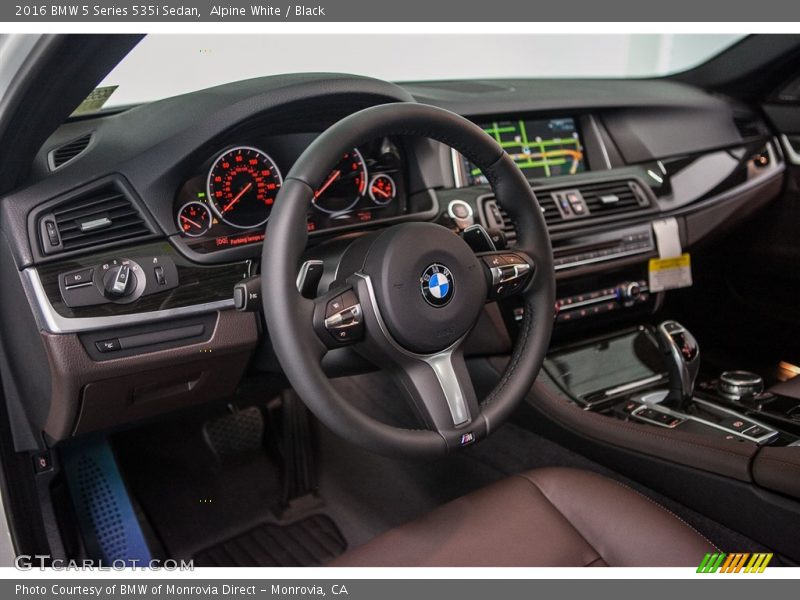 Alpine White / Black 2016 BMW 5 Series 535i Sedan