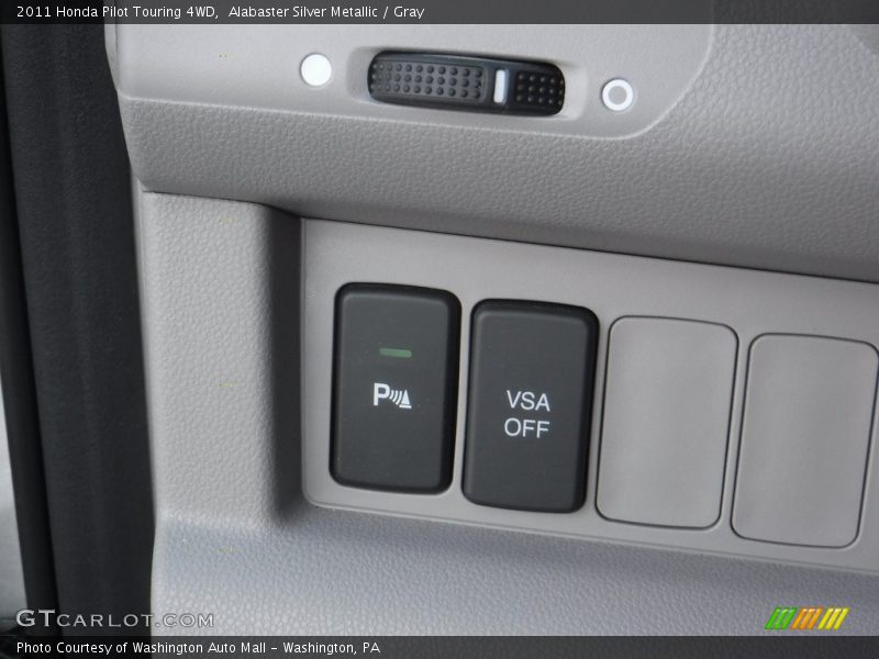 Alabaster Silver Metallic / Gray 2011 Honda Pilot Touring 4WD