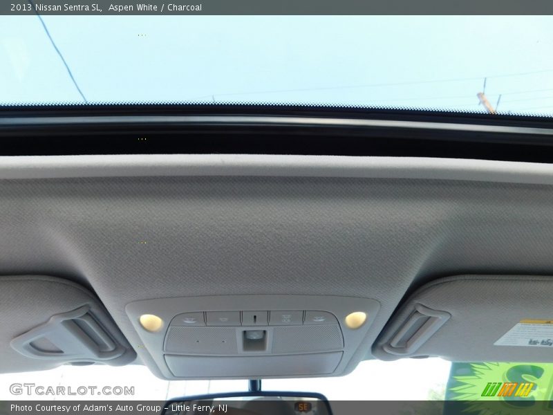 Aspen White / Charcoal 2013 Nissan Sentra SL