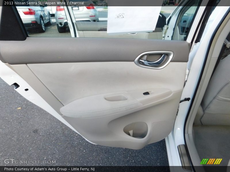 Aspen White / Charcoal 2013 Nissan Sentra SL