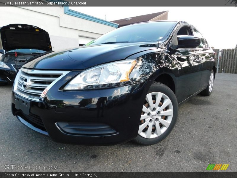 Super Black / Charcoal 2013 Nissan Sentra SV