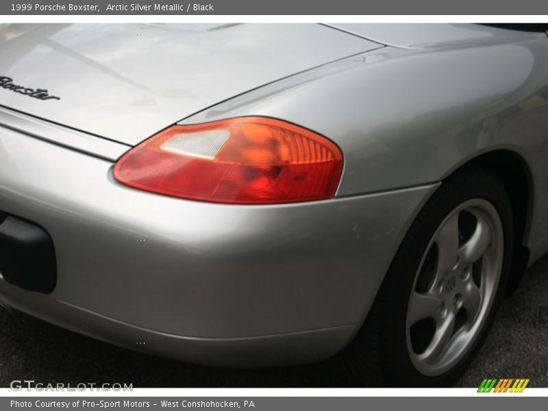 Arctic Silver Metallic / Black 1999 Porsche Boxster